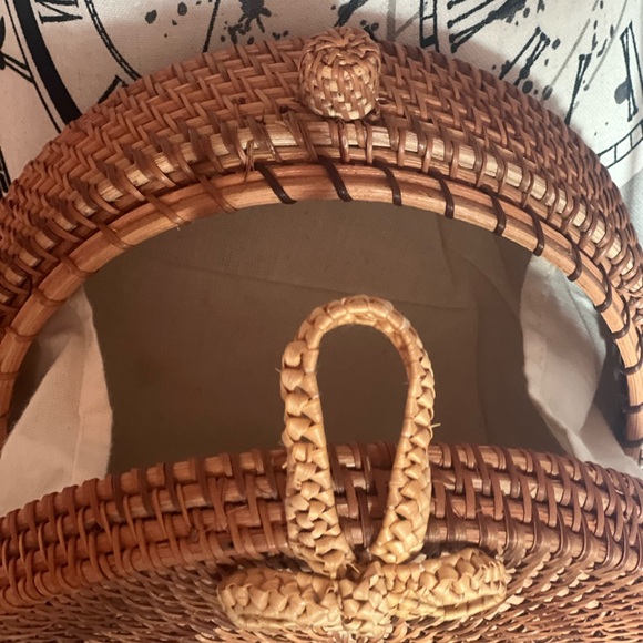 Cross body Straw woven purse - Picture 5 of 7